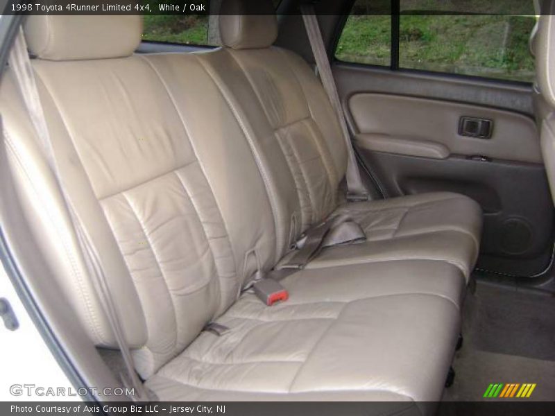 White / Oak 1998 Toyota 4Runner Limited 4x4