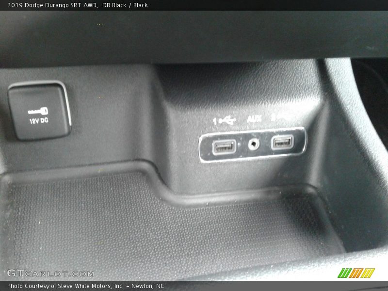 DB Black / Black 2019 Dodge Durango SRT AWD