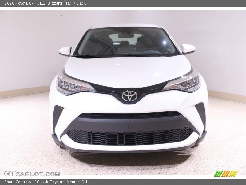 Blizzard Pearl / Black 2020 Toyota C-HR LE