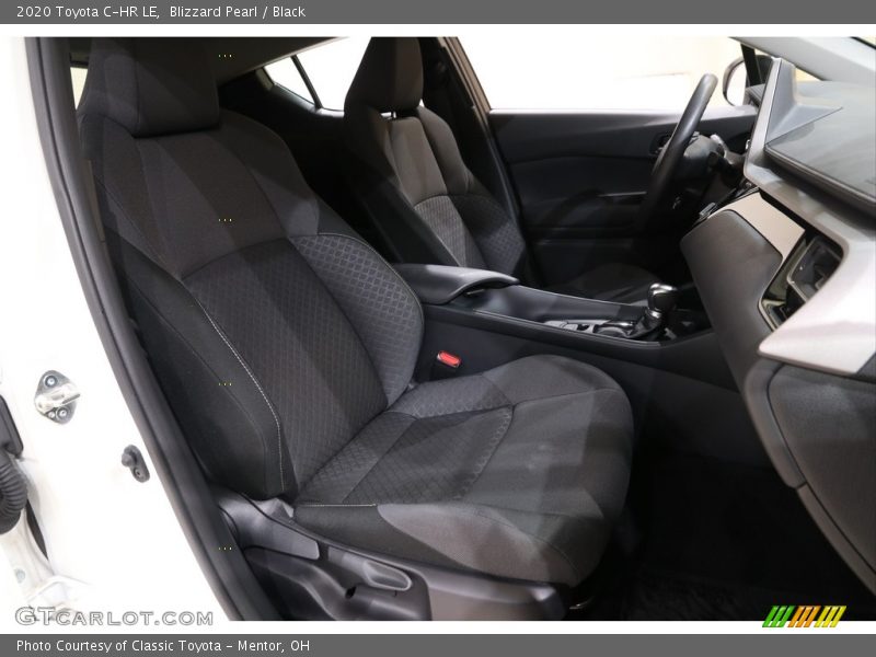 Blizzard Pearl / Black 2020 Toyota C-HR LE