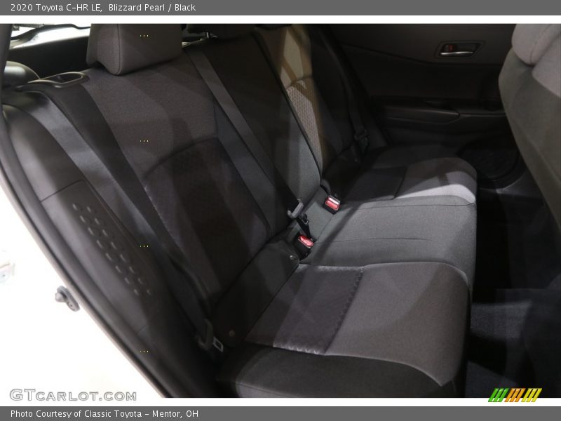 Blizzard Pearl / Black 2020 Toyota C-HR LE