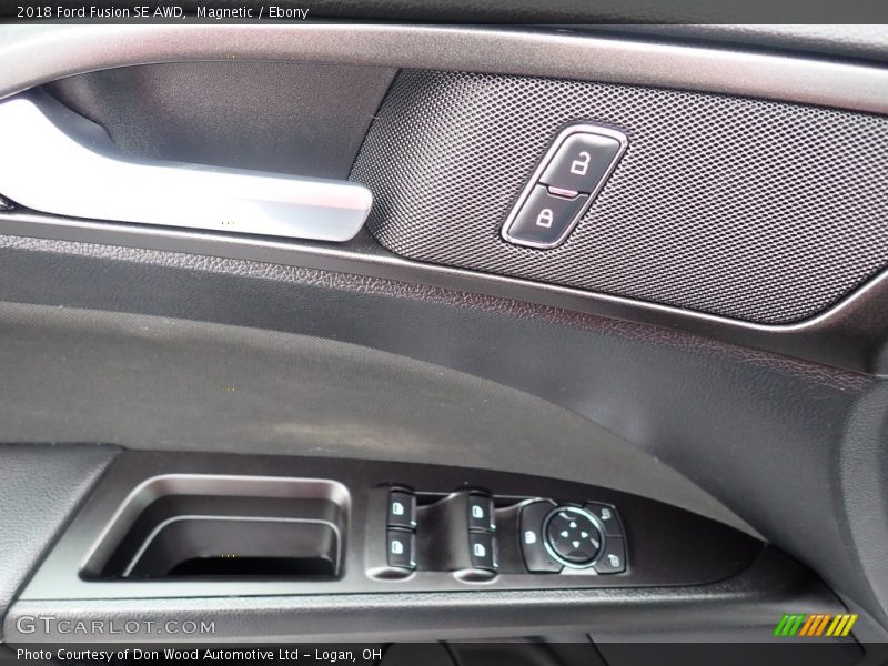 Door Panel of 2018 Fusion SE AWD
