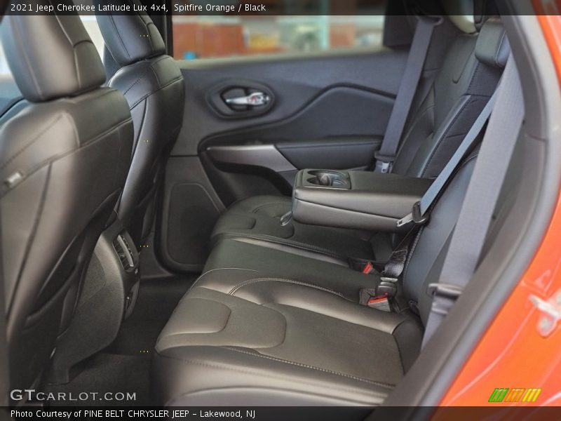 Spitfire Orange / Black 2021 Jeep Cherokee Latitude Lux 4x4
