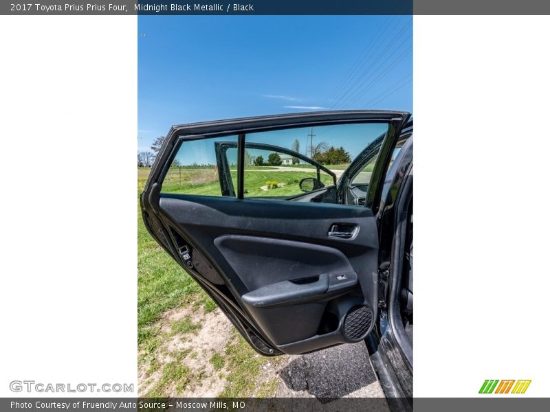 Midnight Black Metallic / Black 2017 Toyota Prius Prius Four