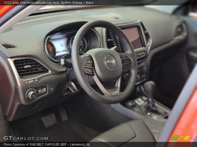 Spitfire Orange / Black 2021 Jeep Cherokee Latitude Lux 4x4