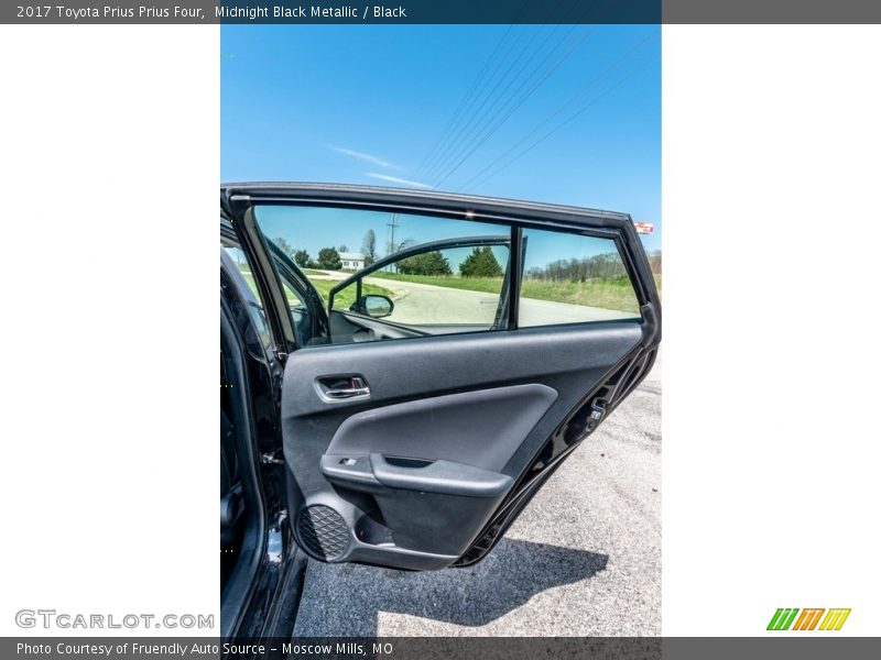 Midnight Black Metallic / Black 2017 Toyota Prius Prius Four