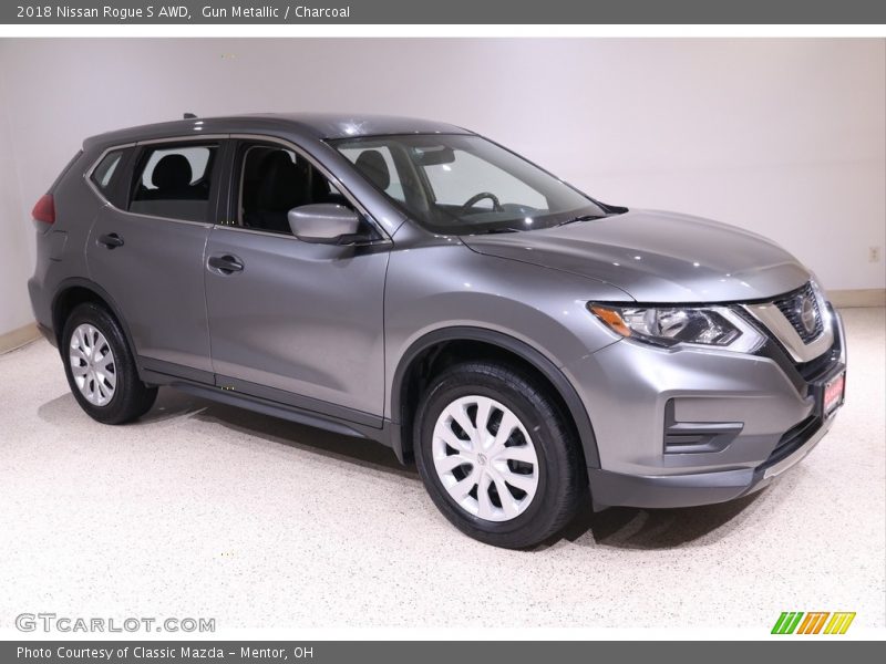Gun Metallic / Charcoal 2018 Nissan Rogue S AWD
