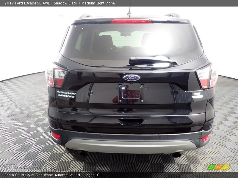 Shadow Black / Medium Light Stone 2017 Ford Escape SE 4WD