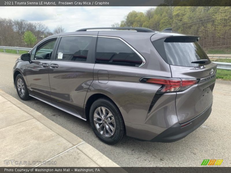 Predawn Gray Mica / Graphite 2021 Toyota Sienna LE Hybrid