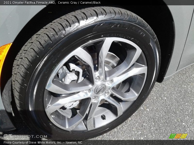 Ceramic Gray / Caramel/Black 2021 Chrysler Pacifica Pinnacle AWD