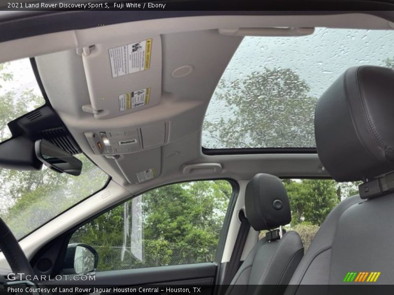 Fuji White / Ebony 2021 Land Rover Discovery Sport S