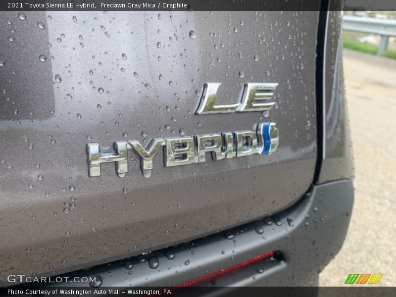 Predawn Gray Mica / Graphite 2021 Toyota Sienna LE Hybrid