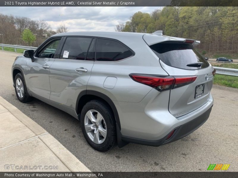 Celestial Silver Metallic / Graphite 2021 Toyota Highlander Hybrid LE AWD