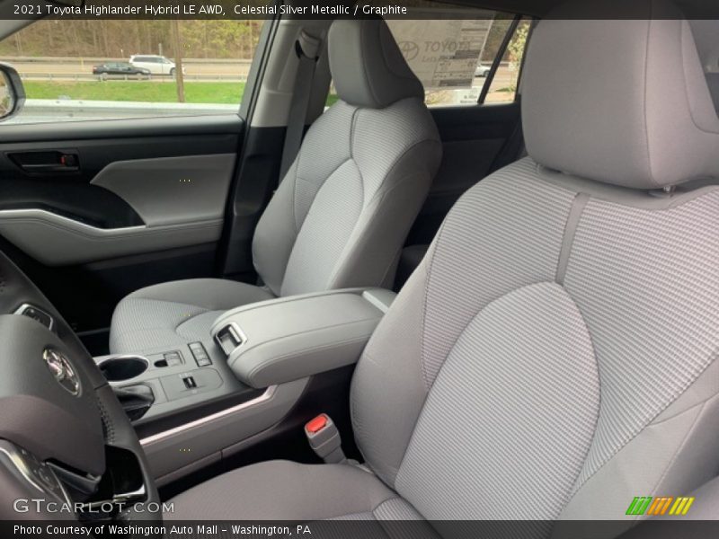 Celestial Silver Metallic / Graphite 2021 Toyota Highlander Hybrid LE AWD
