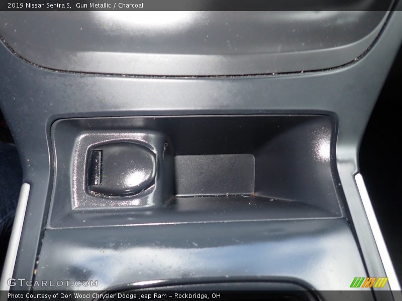 Gun Metallic / Charcoal 2019 Nissan Sentra S