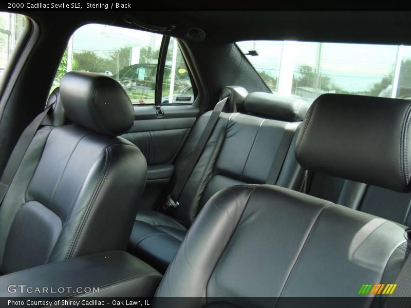 Sterling / Black 2000 Cadillac Seville SLS