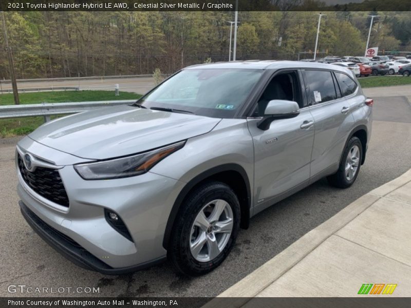 Celestial Silver Metallic / Graphite 2021 Toyota Highlander Hybrid LE AWD