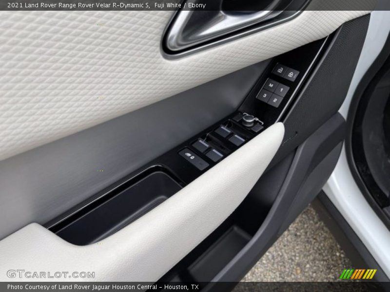 Fuji White / Ebony 2021 Land Rover Range Rover Velar R-Dynamic S