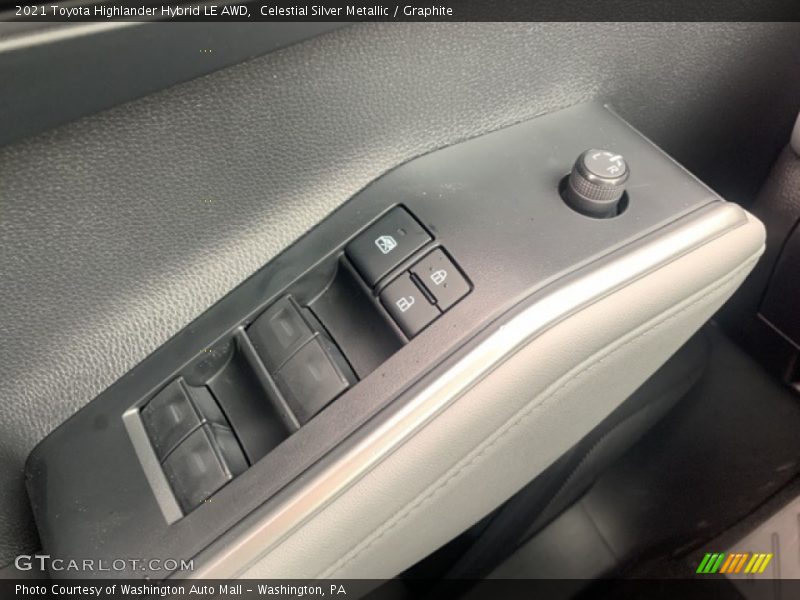 Celestial Silver Metallic / Graphite 2021 Toyota Highlander Hybrid LE AWD