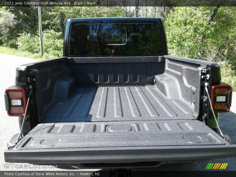 Black / Black 2021 Jeep Gladiator High Altitude 4x4