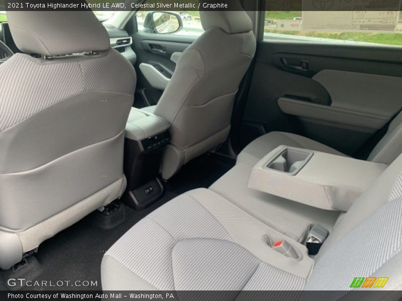 Celestial Silver Metallic / Graphite 2021 Toyota Highlander Hybrid LE AWD