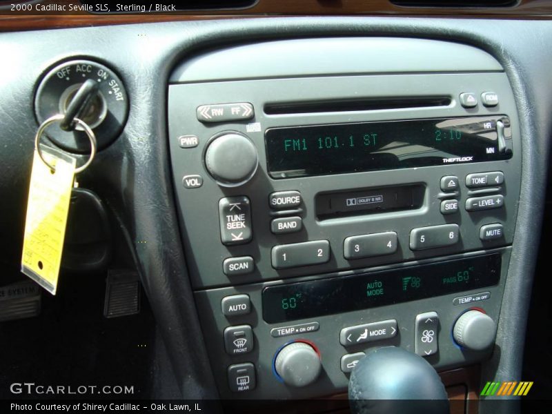 Sterling / Black 2000 Cadillac Seville SLS