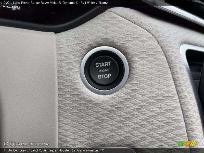 Fuji White / Ebony 2021 Land Rover Range Rover Velar R-Dynamic S