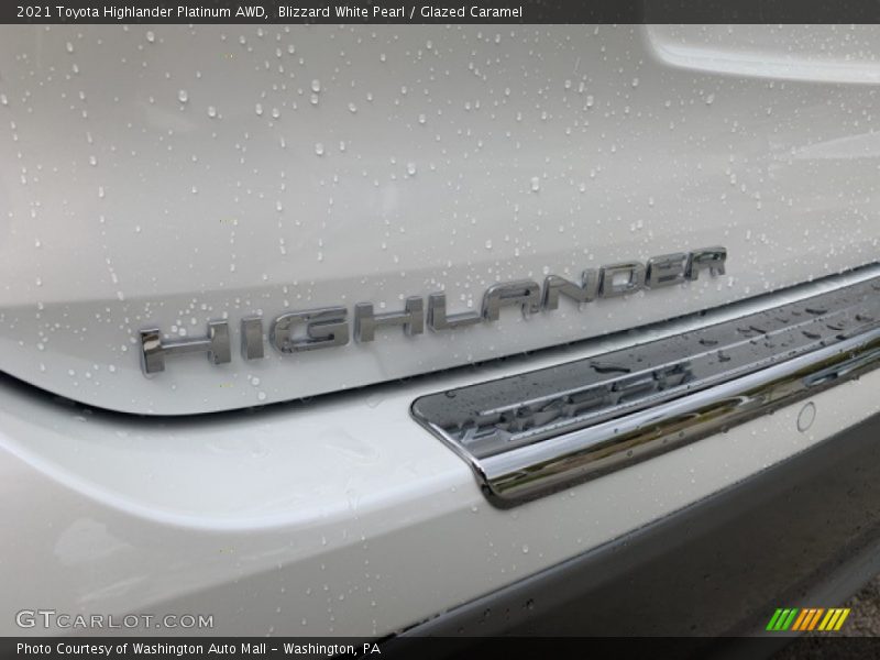 Blizzard White Pearl / Glazed Caramel 2021 Toyota Highlander Platinum AWD