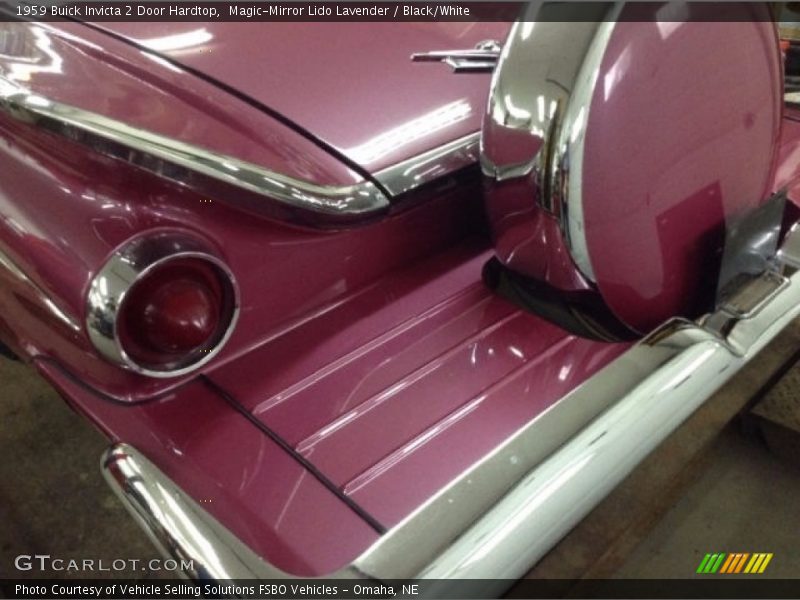 Magic-Mirror Lido Lavender / Black/White 1959 Buick Invicta 2 Door Hardtop