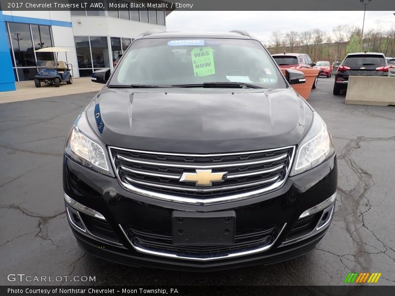Mosaic Black Metallic / Ebony 2017 Chevrolet Traverse LT AWD