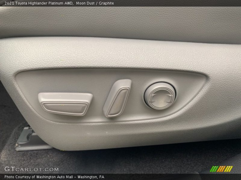 Moon Dust / Graphite 2021 Toyota Highlander Platinum AWD
