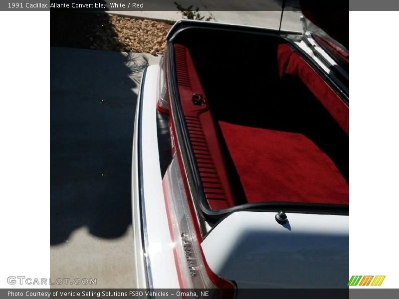 White / Red 1991 Cadillac Allante Convertible
