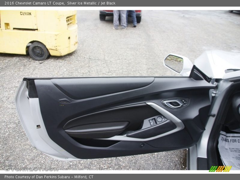 Silver Ice Metallic / Jet Black 2016 Chevrolet Camaro LT Coupe