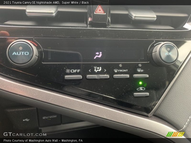Super White / Black 2021 Toyota Camry SE Nightshade AWD