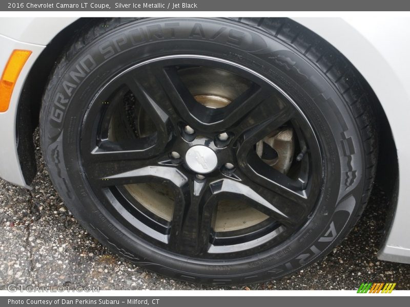 Silver Ice Metallic / Jet Black 2016 Chevrolet Camaro LT Coupe