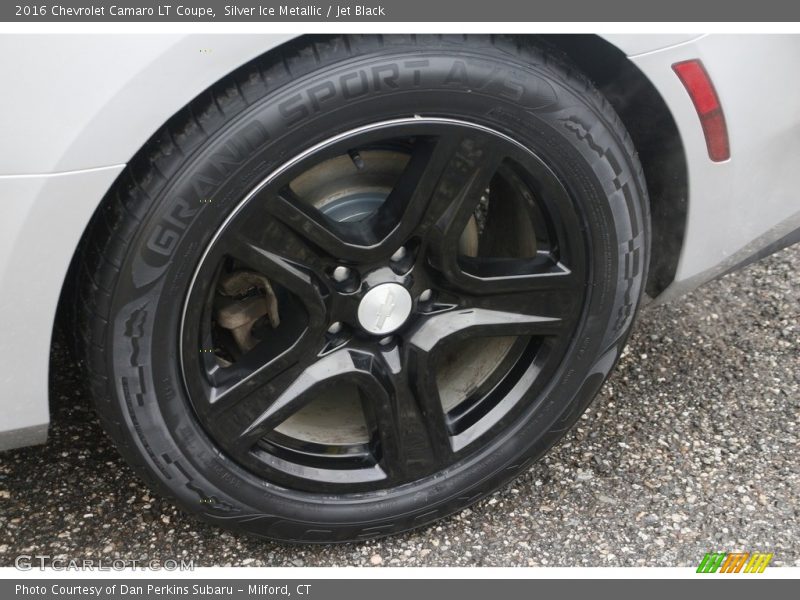 Silver Ice Metallic / Jet Black 2016 Chevrolet Camaro LT Coupe
