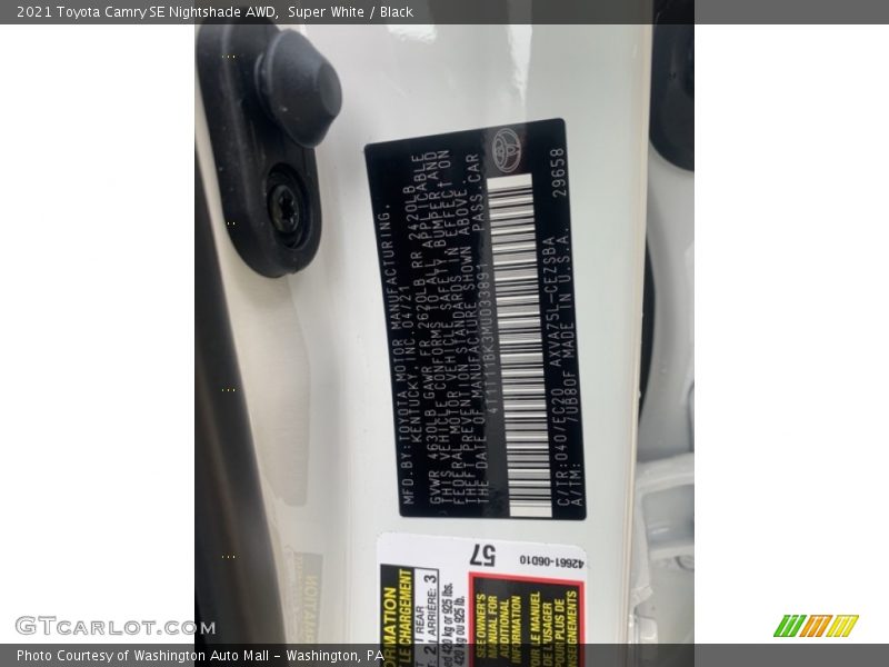 Super White / Black 2021 Toyota Camry SE Nightshade AWD