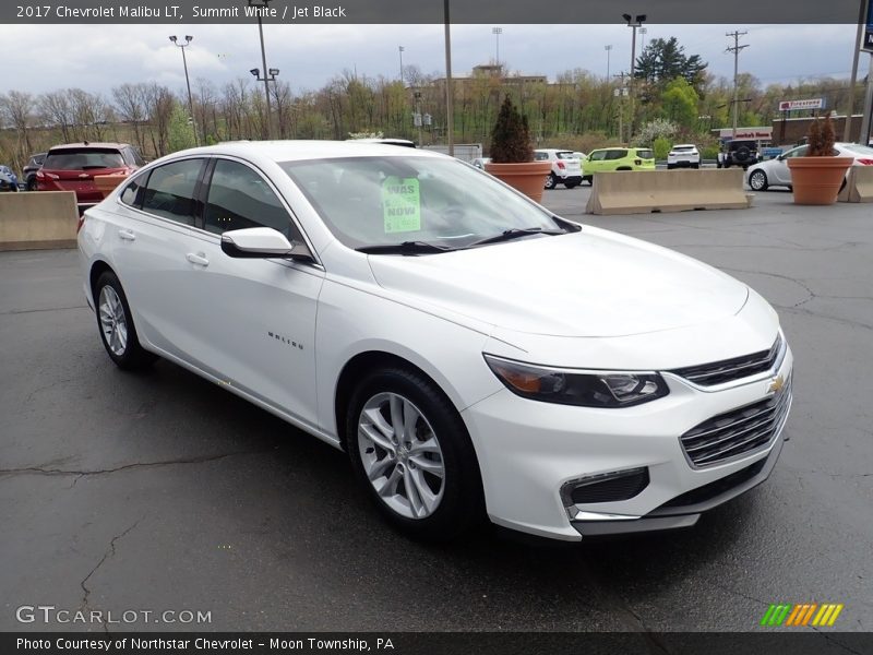 Summit White / Jet Black 2017 Chevrolet Malibu LT