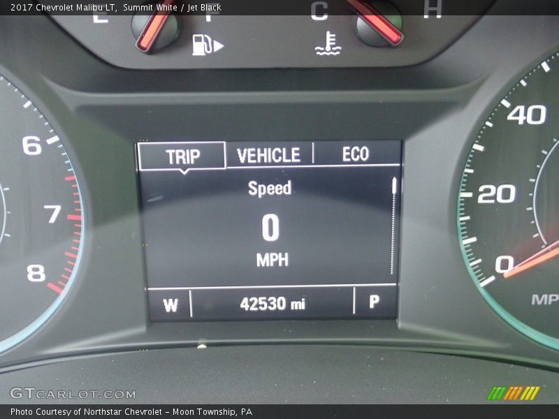 Summit White / Jet Black 2017 Chevrolet Malibu LT