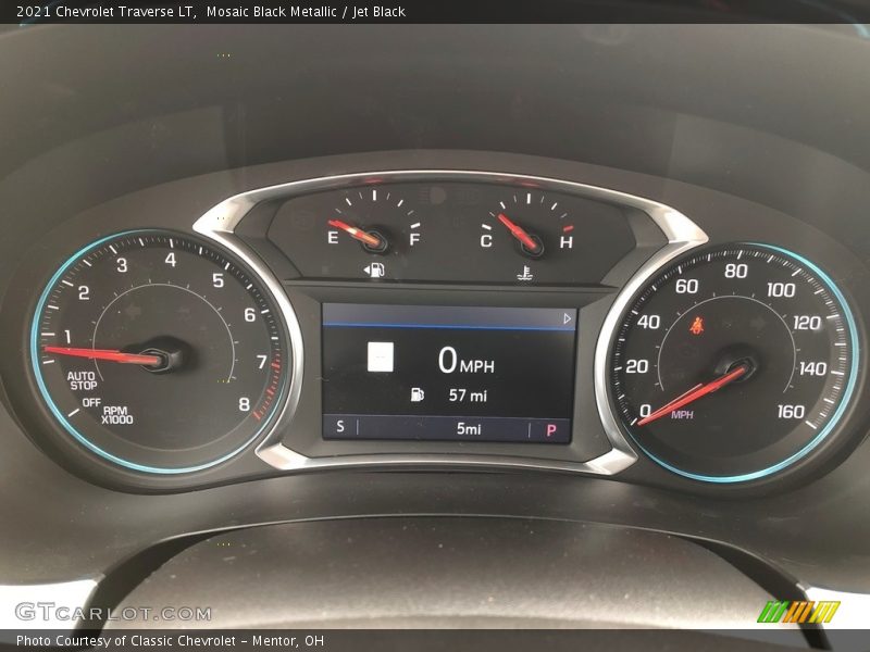 Mosaic Black Metallic / Jet Black 2021 Chevrolet Traverse LT