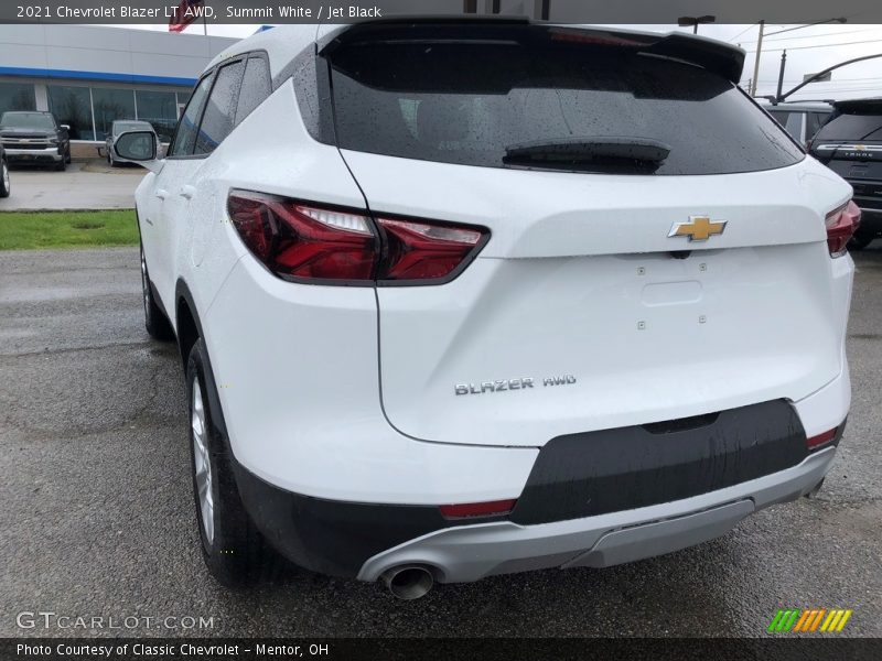 Summit White / Jet Black 2021 Chevrolet Blazer LT AWD