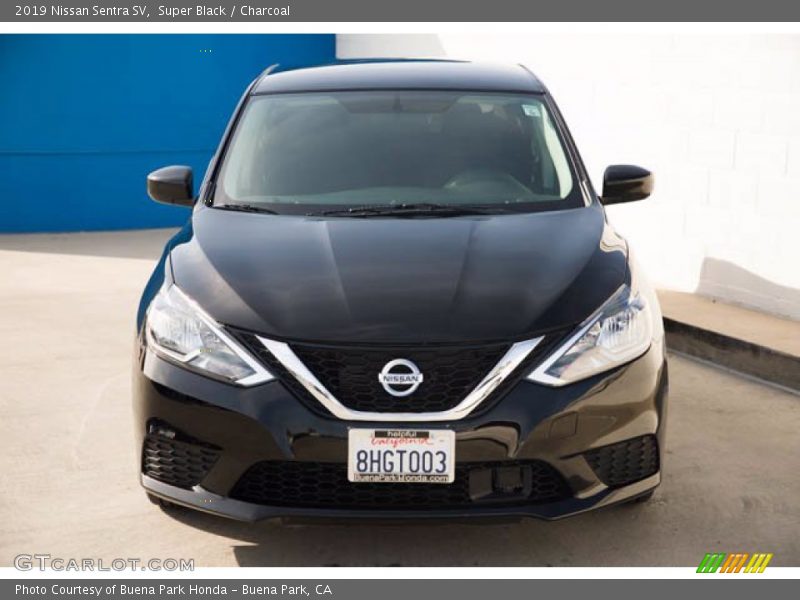 Super Black / Charcoal 2019 Nissan Sentra SV