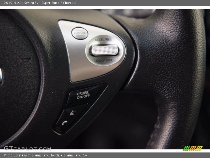 Super Black / Charcoal 2019 Nissan Sentra SV