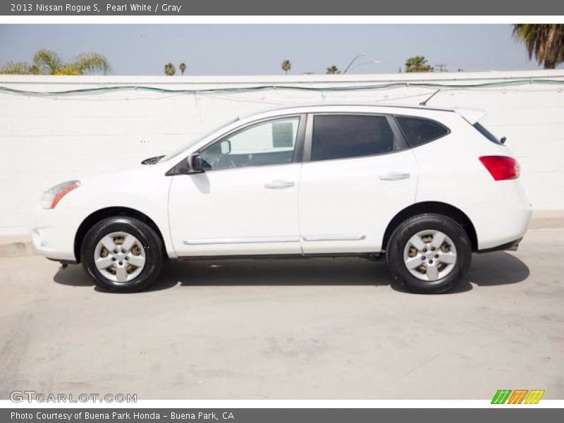 Pearl White / Gray 2013 Nissan Rogue S