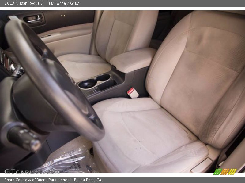 Pearl White / Gray 2013 Nissan Rogue S
