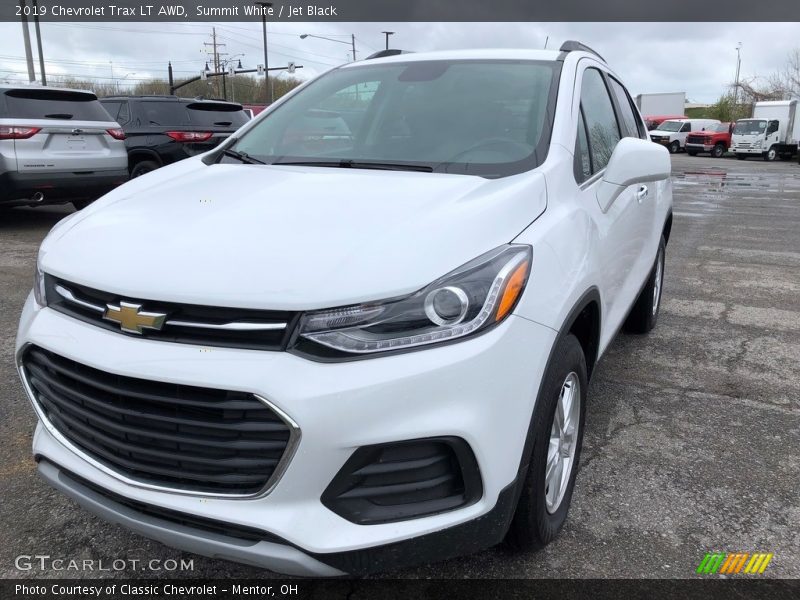Summit White / Jet Black 2019 Chevrolet Trax LT AWD