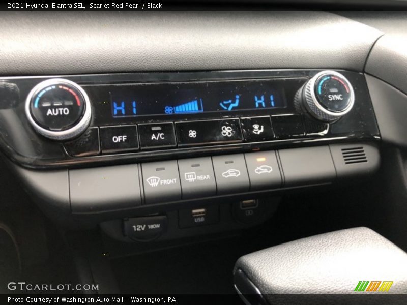 Scarlet Red Pearl / Black 2021 Hyundai Elantra SEL