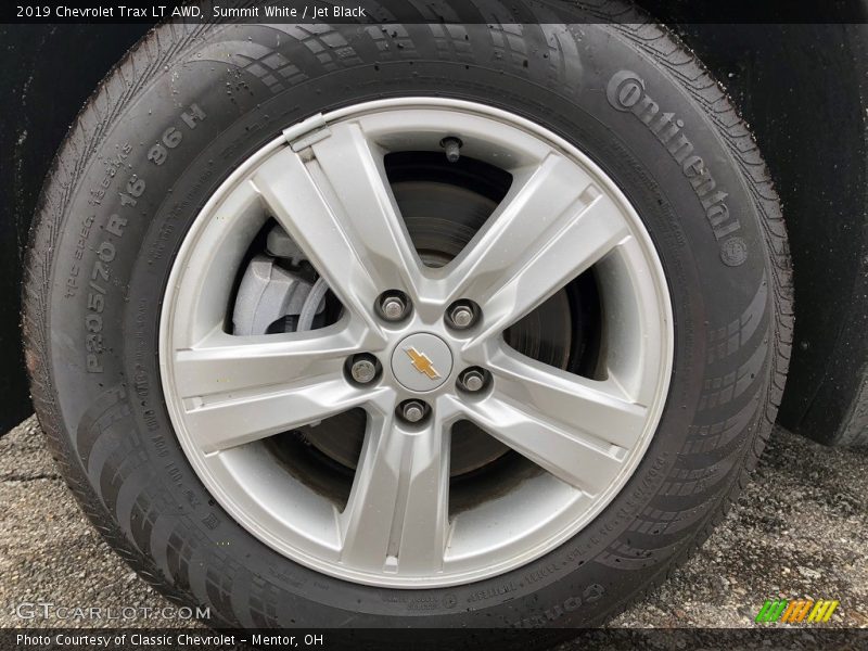Summit White / Jet Black 2019 Chevrolet Trax LT AWD