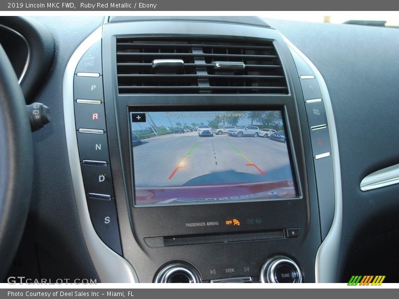 Ruby Red Metallic / Ebony 2019 Lincoln MKC FWD