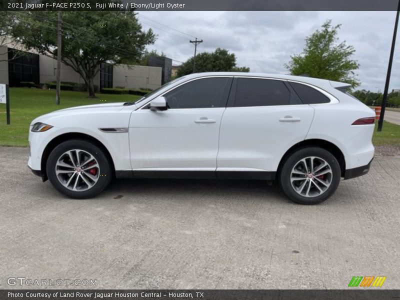 Fuji White / Ebony/Light Oyster 2021 Jaguar F-PACE P250 S